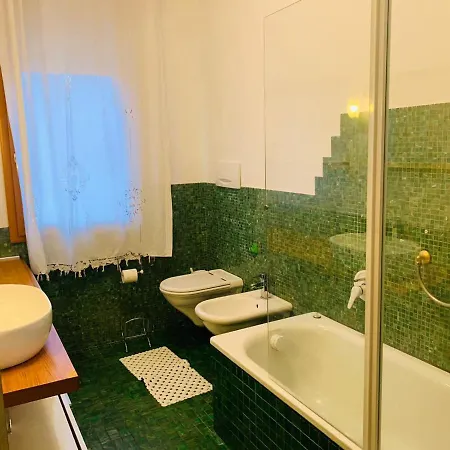 B&B Leonardo